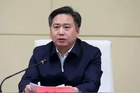 当选唐山市长5个月后，他调任新职图片