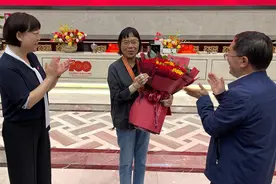 张桂梅回云南啦！她有点小激动，还谈了大感受图片