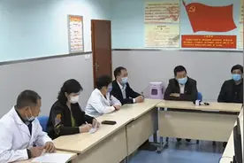 中国儿童健康扶贫计划：对贫困患儿不抛弃不放弃 应治尽治图片