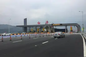 涪陵梓里至白涛高速今日通车 连接南涪高速图片