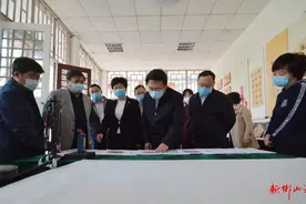 邯郸市委副书记樊成华带领市直有关部门负责同志，到邯山区农林二社区等地调研指导“三创四建”等工作图片