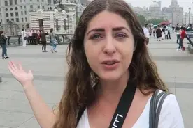 美国姑娘困惑：中国人身上为啥没味儿，难道一天不停洗澡？图片