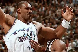NBA中的顶级力量：锡安手指压扁篮球，奥尼尔张伯伦难分高下图片