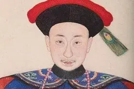 最被嘉庆皇帝痛恨的两位重臣，一位是和珅，另一位是谁？图片