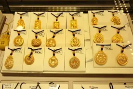 10000元可以买哪种黄金首饰，买黄金手镯够吗？哪种时尚好看图片