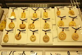 10000元可以买哪种黄金首饰，买黄金手镯够吗？哪种时尚好看图片
