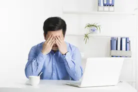 眼睛疲劳，用哪种眼药水安全不伤眼？用前最好了解清楚图片