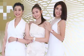 名模隋棠与婆婆首同台，深v开衩裙好惹火！性感身材婆婆直呼女神图片