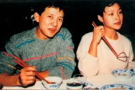 80年代电影明星情侣照，而今有的依旧长相厮守，有的早已劳燕分飞图片