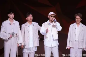 林志炫就舞台跌落发文致歉：就算爬也要爬回舞台，回到伙伴旁边图片