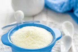 纯驼乳粉VS配方驼乳粉图片