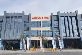 来！一起看看沙河玻璃背后的那些故事...图片