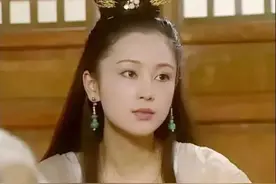21年后再看《春光灿烂猪八戒》才发现：嫦娥美貌的背后是一片狼藉图片