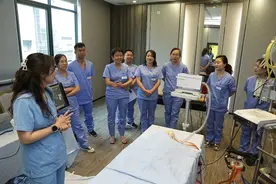推进模拟医学技术的临床应用，首届中国医院协会模拟医学专委会在沪召开图片