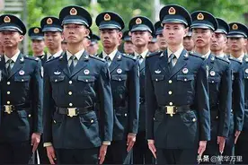 中国军队的第二炮兵，历经50年发展，为何升级为火箭军？图片