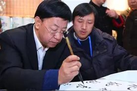 田蕴章：庞中华书法是俗书！网友：他只微微一笑，“二田”就输了图片