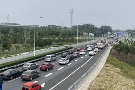 房山区大件路进六环又绕又堵，盘桥还没开得再等等图片
