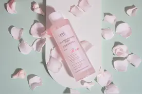 水木情怀告诉你纯露和花水的区别图片