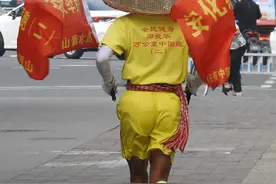 “农民跑王”邓良华：用脚步丈量祖国的大好河山图片