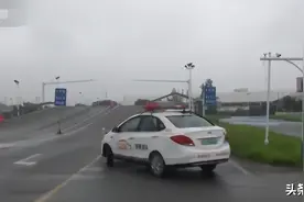 江苏南京：“驾考包过”的秘密竟是概率！民警：电脑才是评判成绩的“C位”！图片