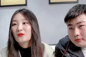 “大衣哥”儿媳与小伟分居，到底是谁的错？图片