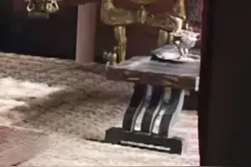 《大秦赋》不止演员像兵马俑，道具也和博物馆里摆的一样一样...图片