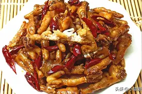 鸡爪别再红烧了，这样做来吃香辣劲道超过瘾，是一道不错的下酒菜图片