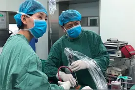 七旬老人鼻腔出血20天 原是“鼻息肉”作怪图片
