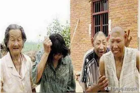 陈秀英：近亲结婚生仨“猴娃”，50年没出村，94岁要撑着整个家图片