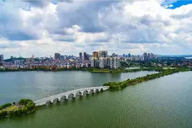 重磅发布！岳阳荣膺中国十大“心仪之城”图片
