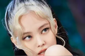 BLACKPINK《HYLT》MV未公开花絮照 康康谁的造型惊艳到你？图片