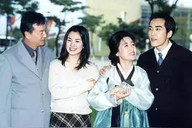 蓝色生死恋：20年后再看，发现恩熙养父养母都是恶人？图片