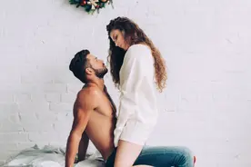 每个人都有处女膜吗？女性初夜一定会出血？今天一次性告诉你图片