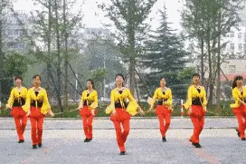双脚泡个“温泉浴”：网易严选 足浴盆体验图片