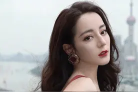 一波未平一波又起，迪丽热巴舆论缠身，清纯玉女形象不在图片