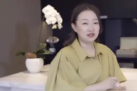 北大美女，生娃后成家庭主妇，却卖纸尿裤致富，公司值100亿图片