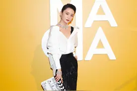 蒋勤勤再扮第二梦，脸上爱心疤引回忆，网友：时隔18年美人依旧图片