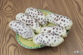 1碗面粉1把红豆，卷一卷，蒸一蒸，轻松做出一锅蓬松柔软小花卷图片