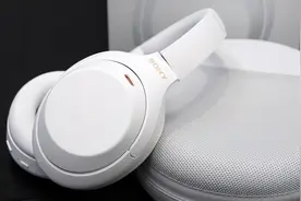 商品观察：2021年，索尼用WH-1000XM4加冕头戴耳机的世界之王图片