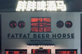 “胖胖啤酒马”的厦门战疫：一间小小酒吧，为何让85城近千名酒客接力援助图片