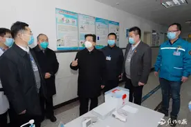 市长徐衣显深入一线检查督导新型冠状病毒感染的肺炎疫情防控和烟花爆竹安全风险管控工作图片