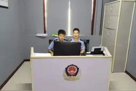 太粗心！员工偷记老板微信密码陆续转走14万，老板竟然没发现图片