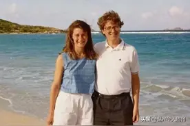 比尔盖茨离婚后丑闻不断：风流好色，幽会前女友，卷入性侵幼女案图片