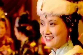 贾母为何喜欢王熙凤？你看她夸林黛玉的方式，就知道她情商有多高图片