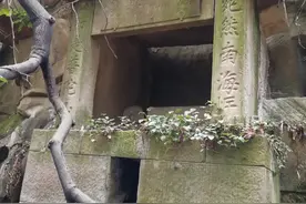 重庆市北碚区缙云山深处，发现一座荒废寺庙值得一看图片