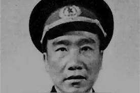 东野八纵司令员段苏权，1955年仅授少将军衔，后来担任什么职务？图片