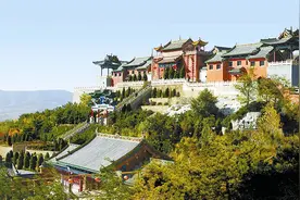 山西一庙因救开国皇帝一命出名，建山上独此一座，取名也十分霸气图片