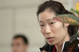 女排队长朱婷私下真会穿，就算是朴素的运动服，也穿出了时尚感图片