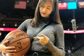 33岁周玲安身材太好，被誉为华人届的卡戴珊，NBA少了她真不行图片