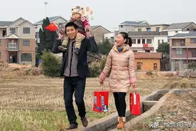 “姑姑又来我家蹭吃蹭喝啦！”4岁娃童言无忌，揭露出嫁女儿之殇图片